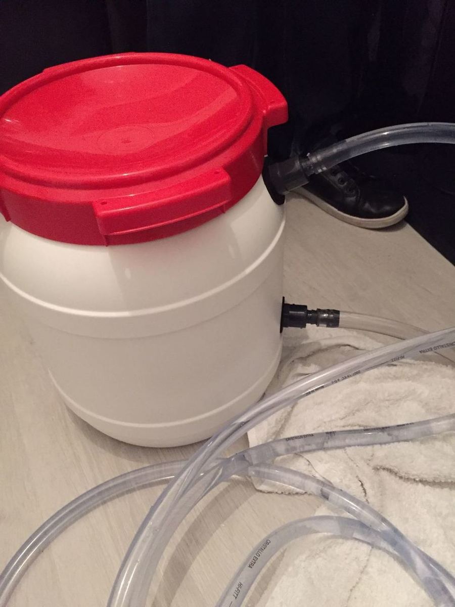2qs8cp4.jpg