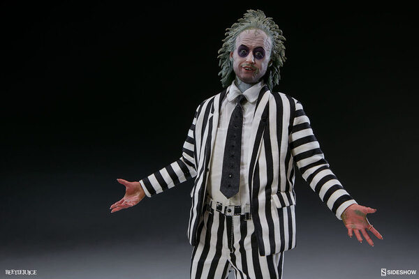 beetlejuice-beetlejuice-sixth-scale-figure-100295-02.jpg